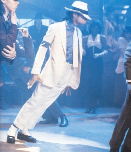 michael-jackson-smooth-criminal-lean1